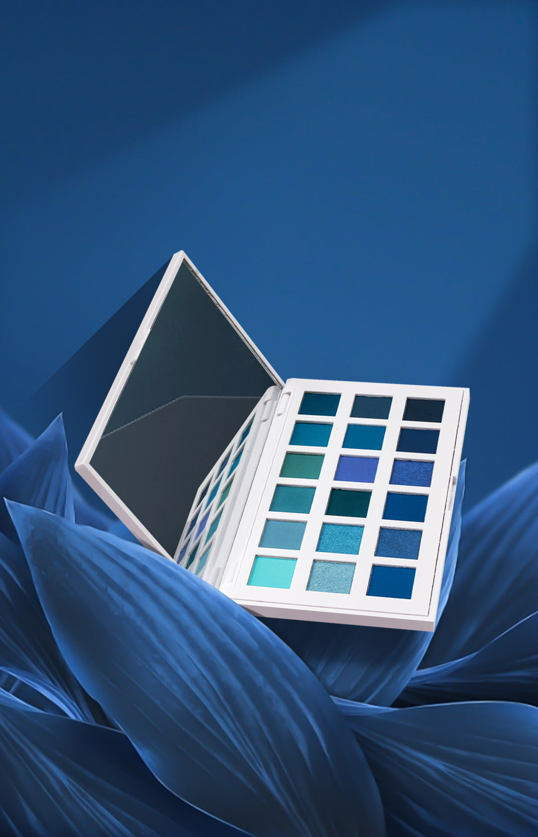 Arabella London 18 Shades Blue Eyeshadow Palette Vegan