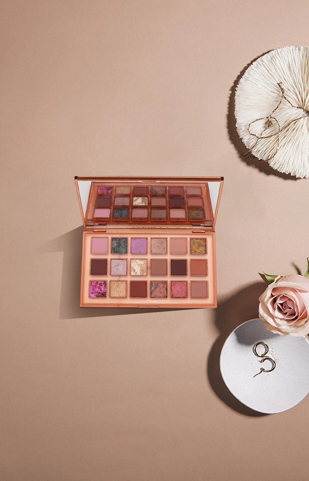 Arabella London 18 Shades Nude Eyeshadow Palette Vegan